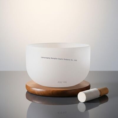 qualidade  6-12 inch 432Hz White Frosted Crystal Singing Bowl for Sound Healing and Meditation Fábrica