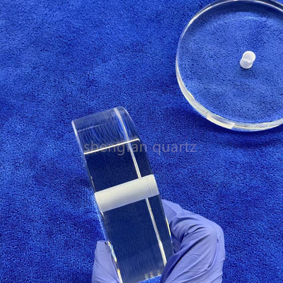 Personalização Chapa de vidro de sílica fundida transparente Chapa de vidro de quartzo UV para lâmpada LED UVC