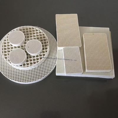 Cerâmica refratária de alta durabilidade com temperatura de funcionamento até 1800 °C e cerâmica de alumínio ecológica para aplicações a altas temperaturas