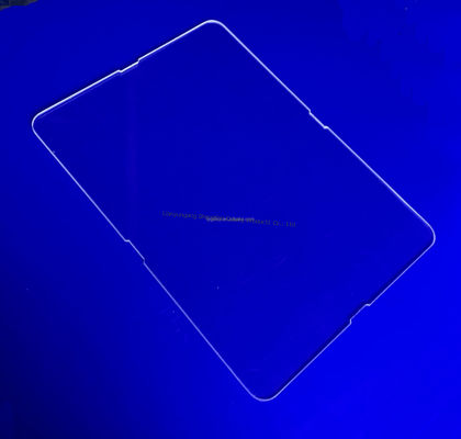 Placa de Vidro de Quartzo Altamente Transparente com 92% de Transmitância de Luz, Temperatura de Trabalho de 1100°C e Pureza de 99,99% de SiO2
