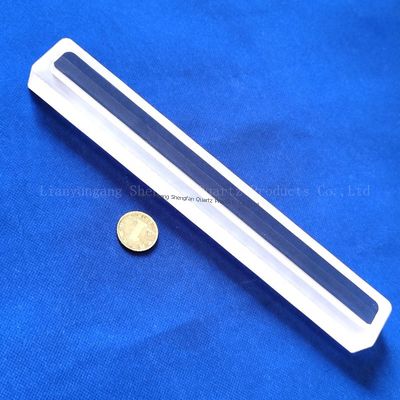 Placa de Vidro de Quartzo Altamente Transparente com 92% de Transmitância de Luz, Temperatura de Trabalho de 1100°C e Pureza de 99,99% de SiO2