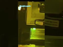 Alguém sabe se tubos de quartzo podem ser perfurados a laser? Tubos de quartzo podem ser perfurados a laser usando rotat
